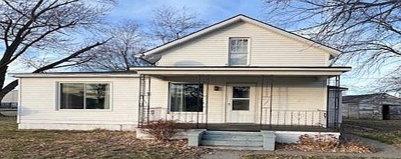 1st image of 206 W Herman St