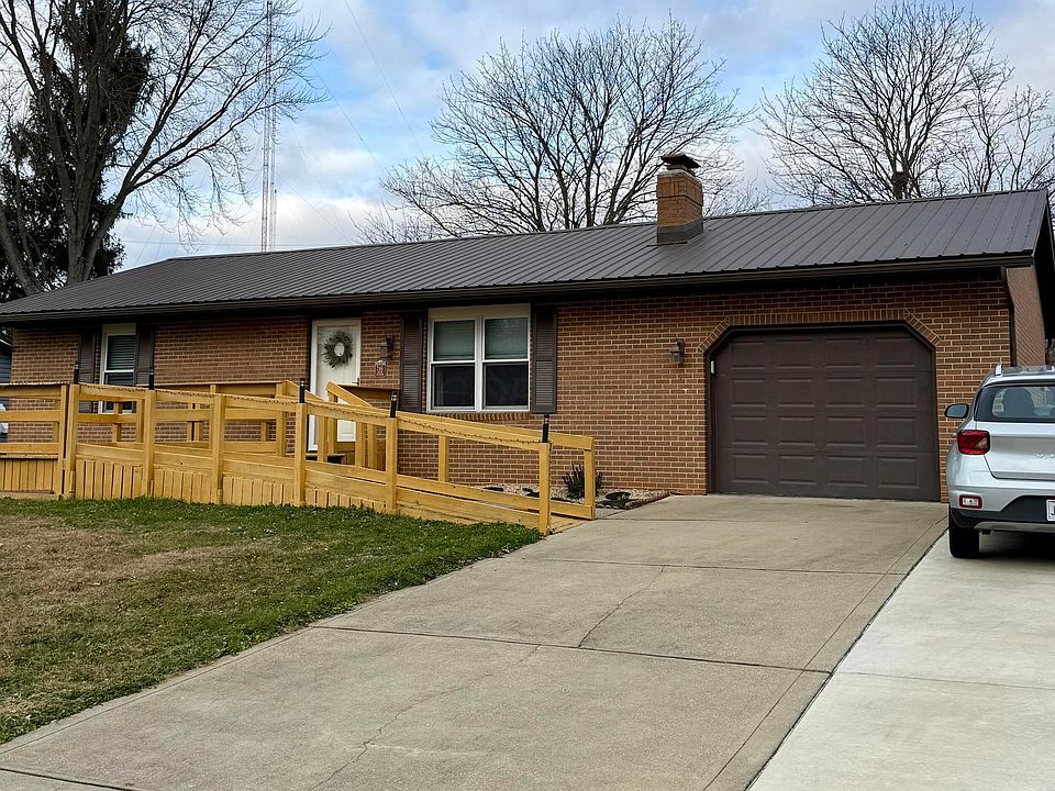 1st image of 246 Green Meadow Dr