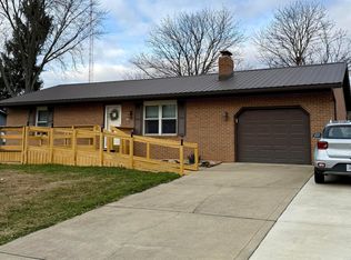 246 Green Meadow Dr, Newark, OH 43055