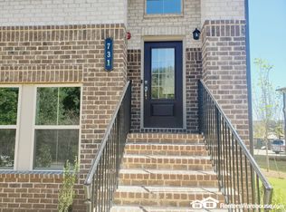 731 Brecklin Ln, Woodstock, GA