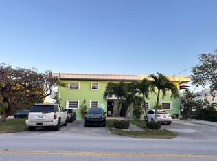 1129 Pebble Beach Ln APT 4, Duck Key, FL 33050