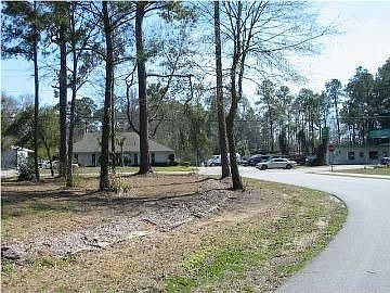 1st image of 3130 Maybank Hwy