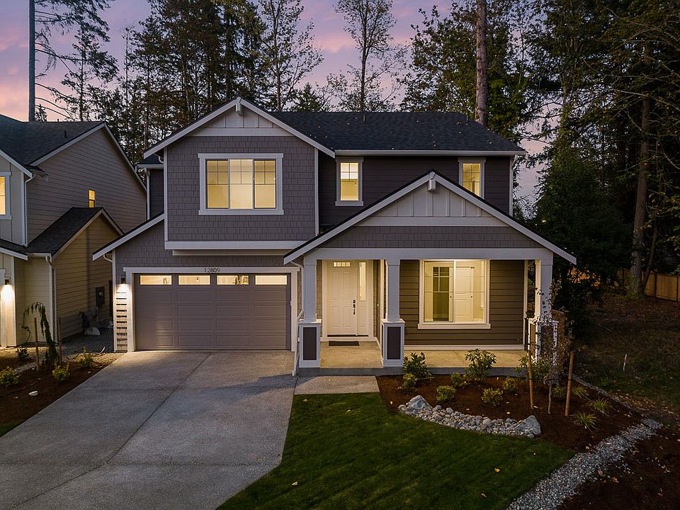 3070 sq.ft. home on lot 6