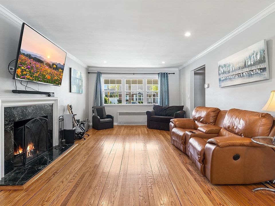 621 Lakeview Ave Rockville Centre, NY, 11570 Apartments for Rent Zillow