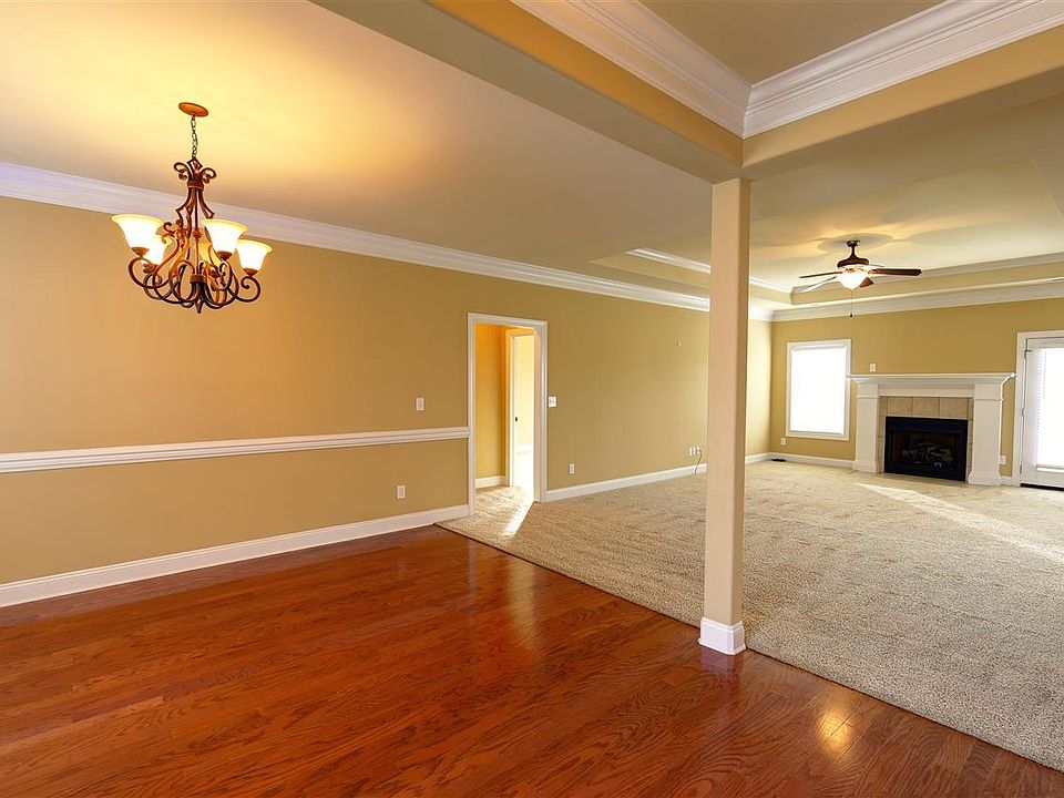 1st image of 128 Meadowridge Dr