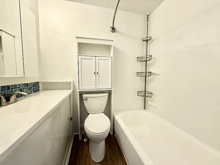 2535 Adams Ave #4 — Photo 21