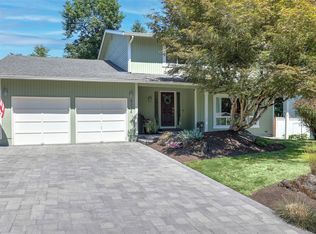 9334 NE 141st Pl, Kirkland, WA