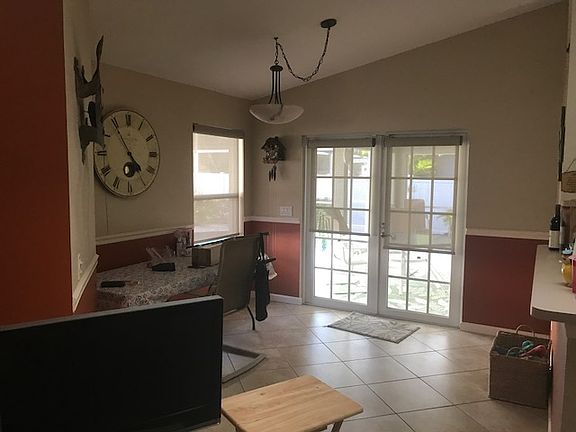 3rd image of 1887 Oak Branch Dr