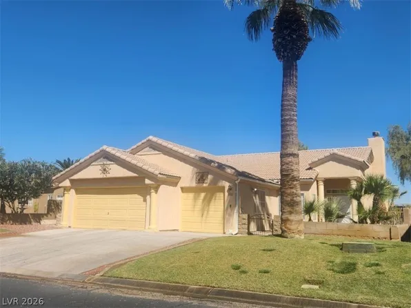 1151 Golf Club Dr, Laughlin, NV 89029