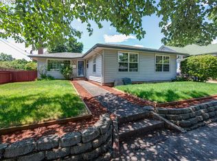 738 6th St, Springfield, OR 97477