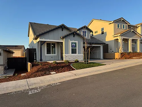 903 Mirage Ln Photo 1