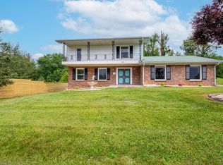 809 Wedgewood Rd, Johnson City, TN 37604