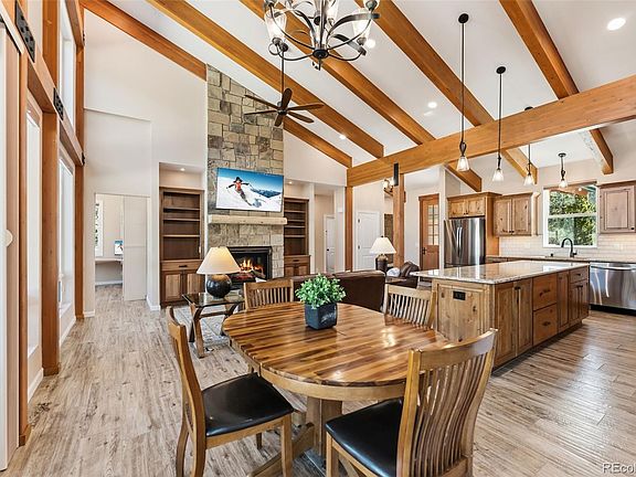 4th image of 1227 Edgewood Road