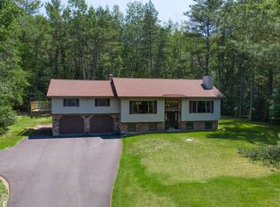 50 Dow Rd, Orrington, ME 04474