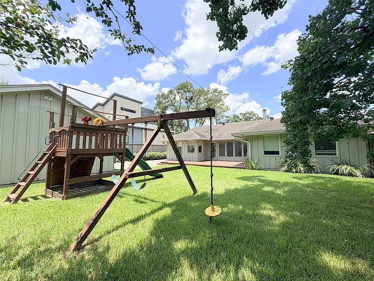 5019 Yarwell Dr — Photo 33