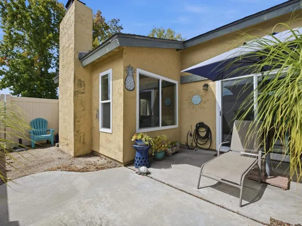 3553 Coconut Way, Oceanside, CA 92058