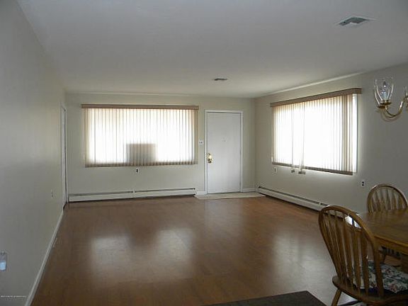 3rd image of 225 Fort De France Ave