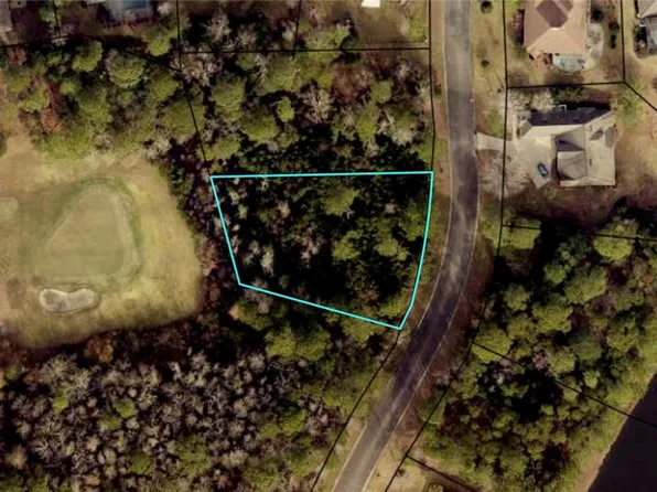 604 Red Cedar Ln, Saint Marys, GA 31558