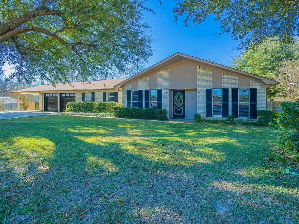 1st image of 152 Kingman Cir
