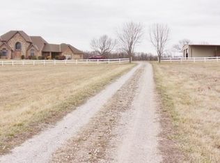 20791 Manila Rd, Ionia, MO 65335