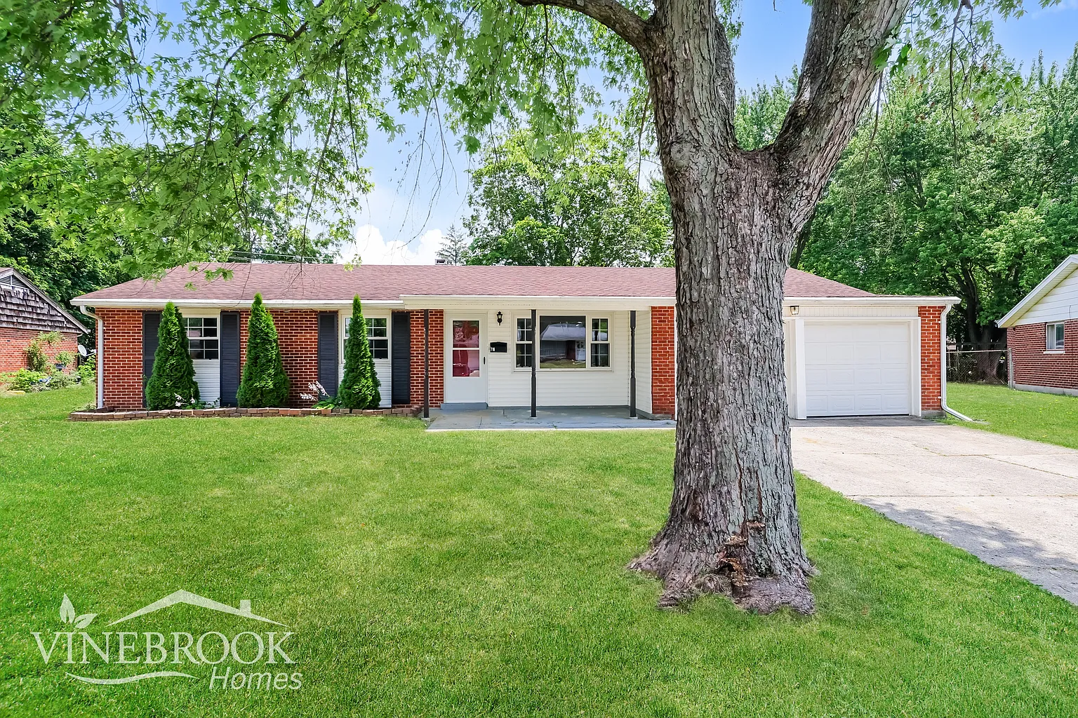 716 Hile Ln photo 1