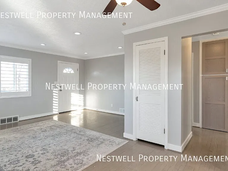 2590 E Wilmington Ave — Photo 3