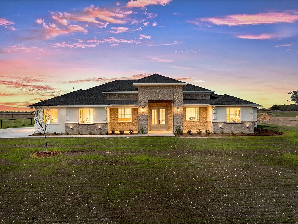 1st image of 995 Galaxy Rd