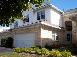 137 Bay Dr, Itasca, IL 60143