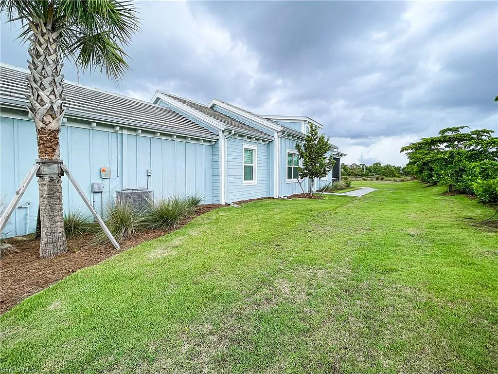 2 bed, 2.0 bath, 1482 sqft, $8,500 — Photo 4