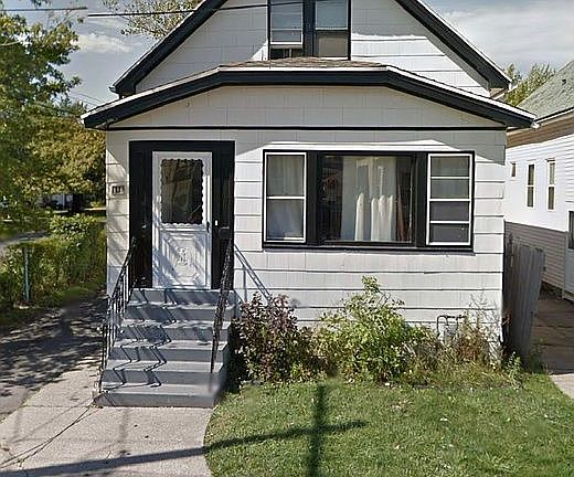 2nd image of 118 Newburgh Ave