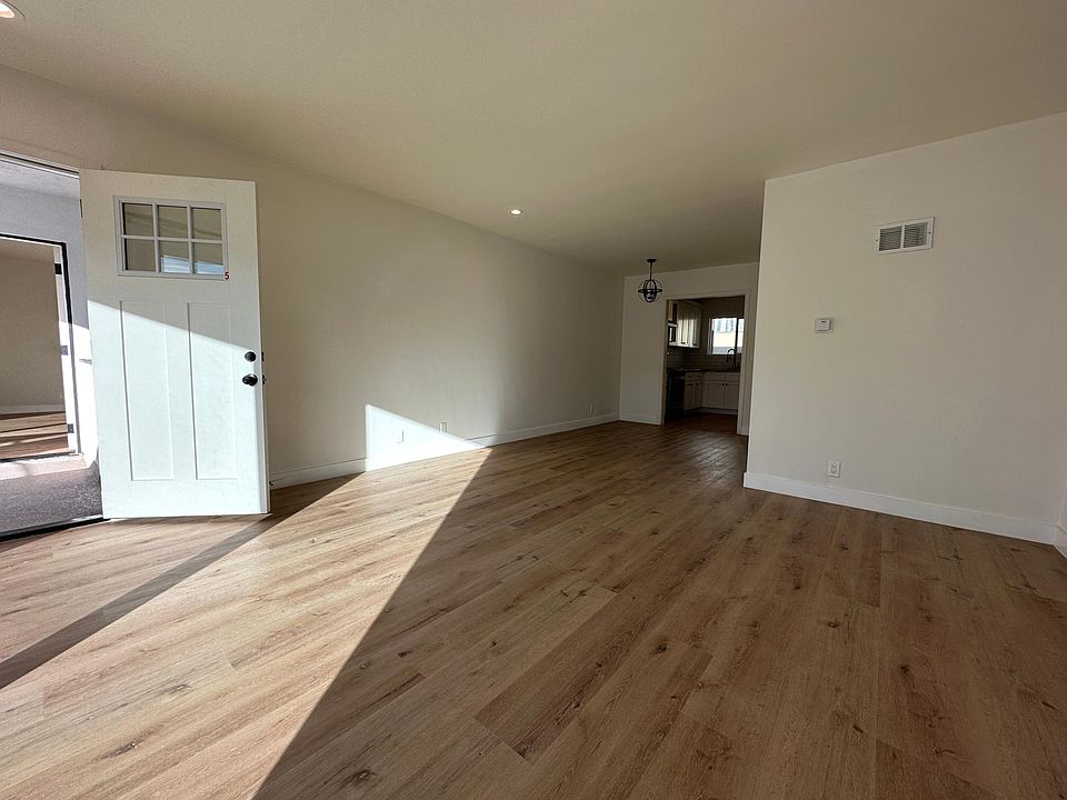1st image of 1812 Hardison Pl #5