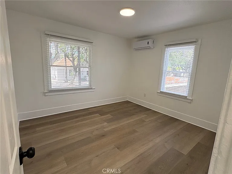 125 W Valencia Dr #A — Photo 24