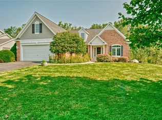 32 Ketchum St, Victor, NY 14564