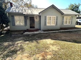 602 Dee Kennedy Rd, Winder, GA 30680