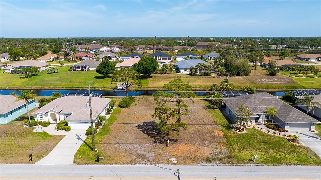 437 Rotonda Cir #880