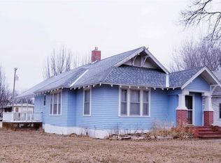 206 S Lincoln St, Marquette, KS 67464
