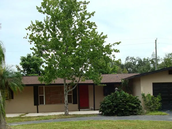 1443 Moreno Ave, Fort Myers, FL 33901