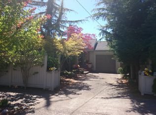 3609 W Viewmont Way W, Seattle, WA 98199