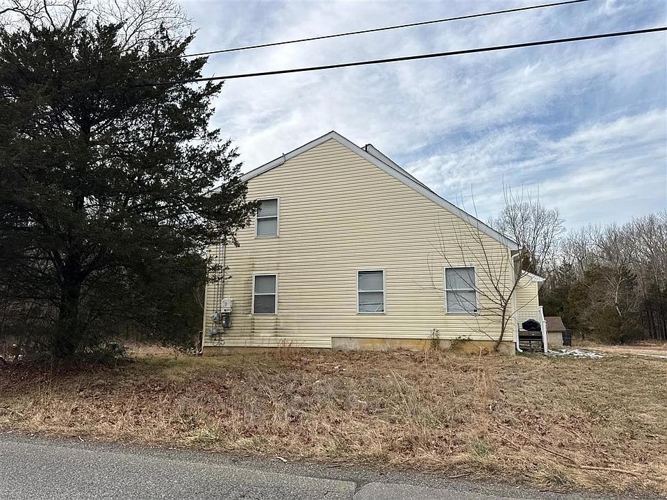 1st image of 1905 Williamstown Rd