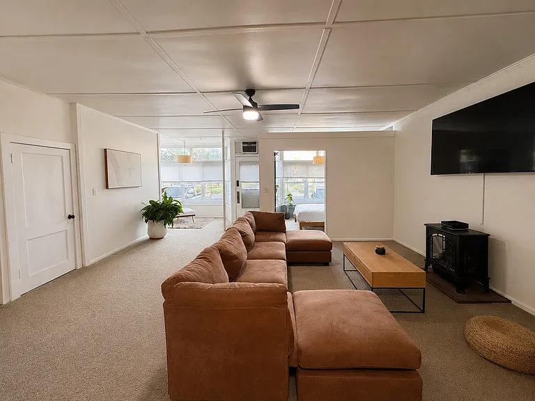 14 Mechanic Ave #1 — Photo 1