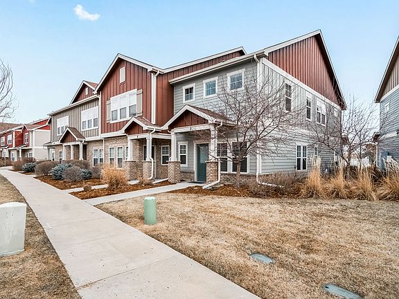 2nd image of 3812 Manhattan Ave #5