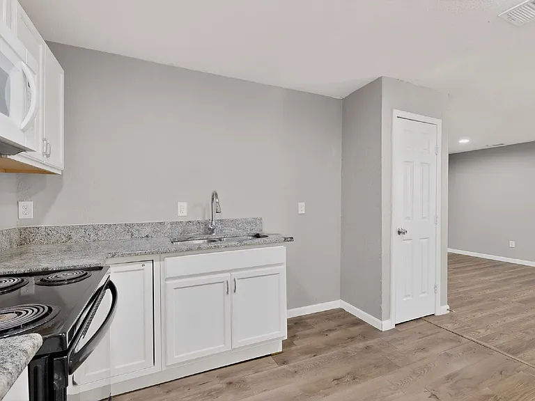 1305 NW 14th St #A — Photo 14