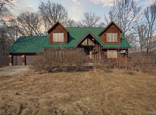 715 Argentine Rd, Howell, MI 48843