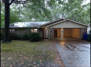 12 Forrest Ln, Conway, AR 72034