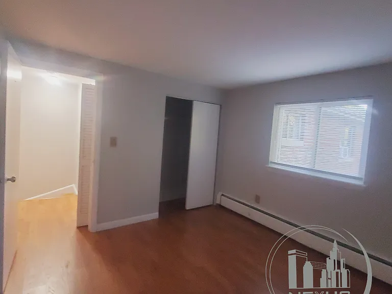 219 Bishop Dr — Photo 15