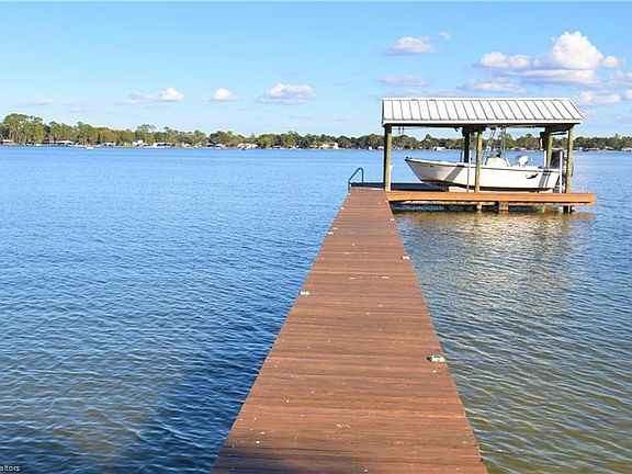 2nd image of 1220 Lake Clay Dr