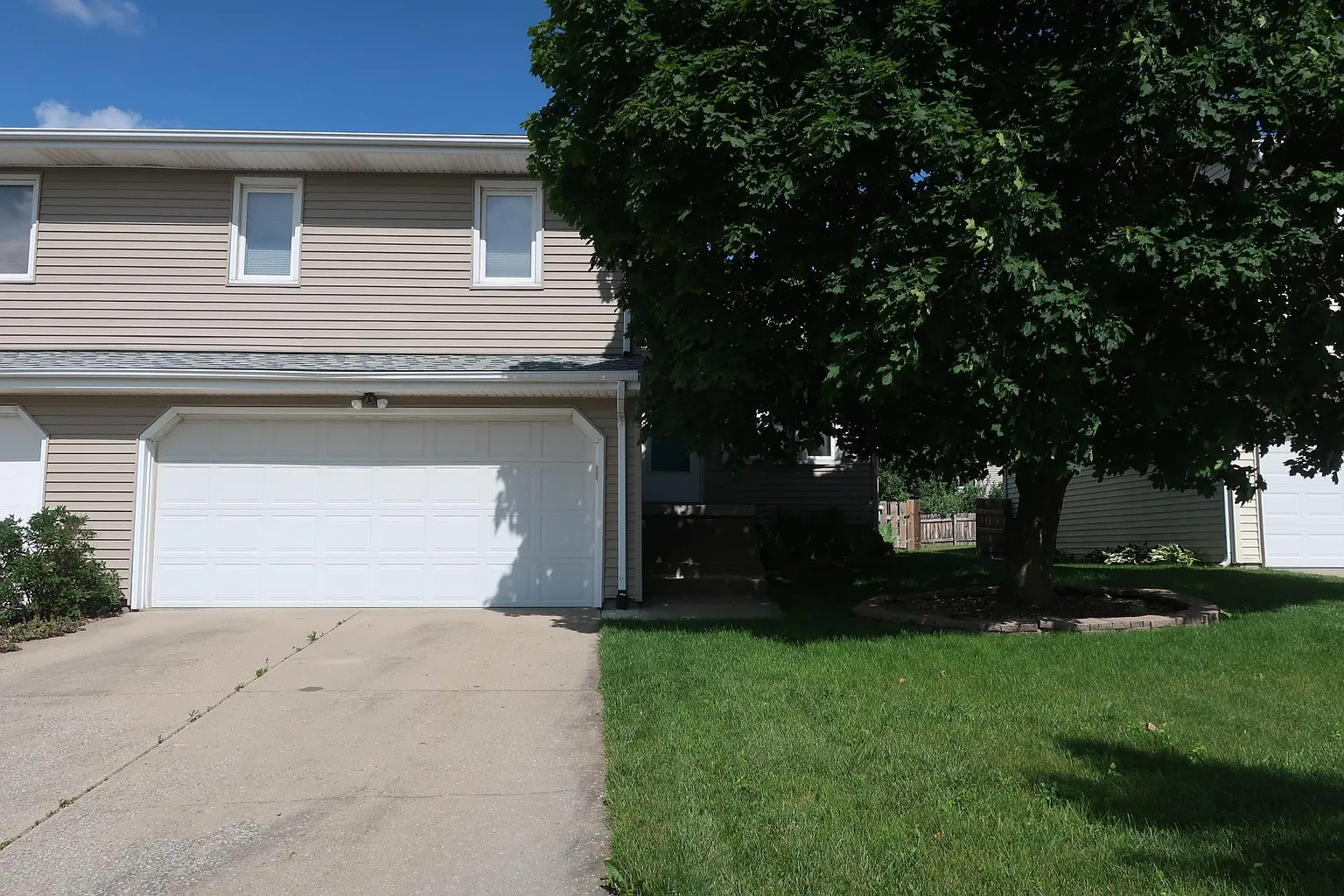 1311 Challis Dr photo 1