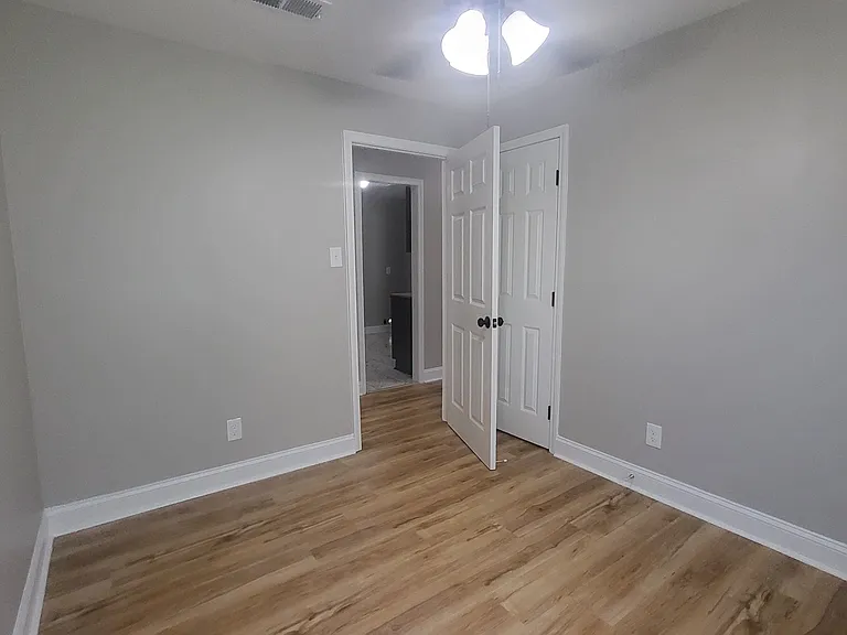 4220 Gailwood Ave — Photo 10