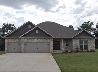 7407 Harvest Moon Ct, Pensacola, FL 32526