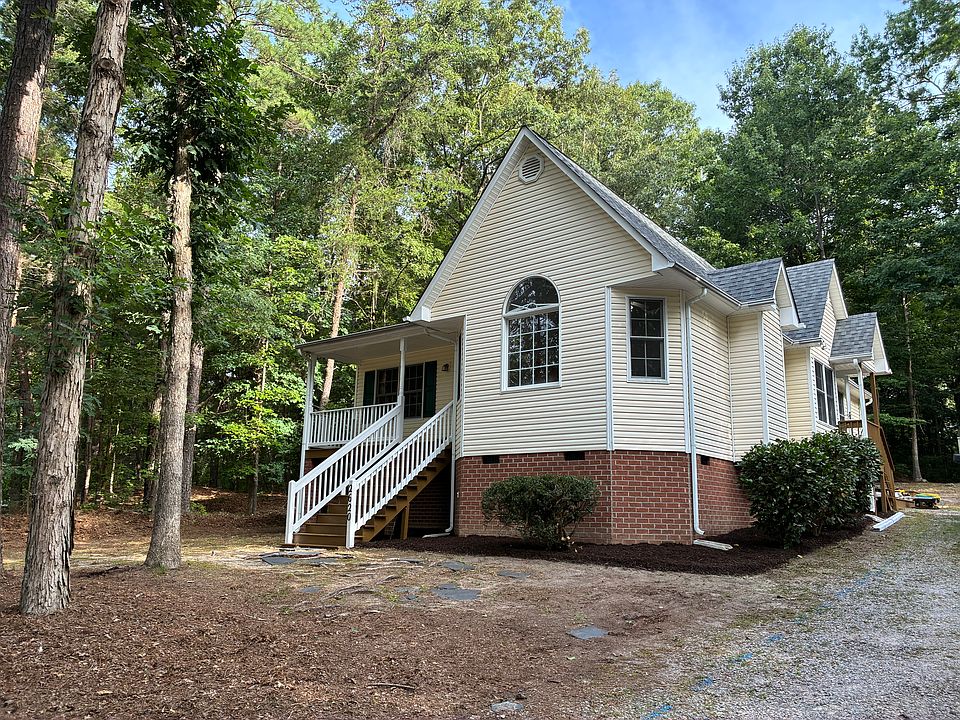 1st image of 2620 Forest Lake Rd
